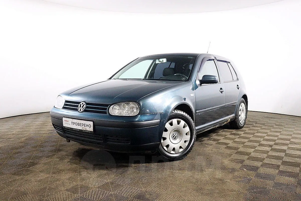 Volkswagen Golf Image 1